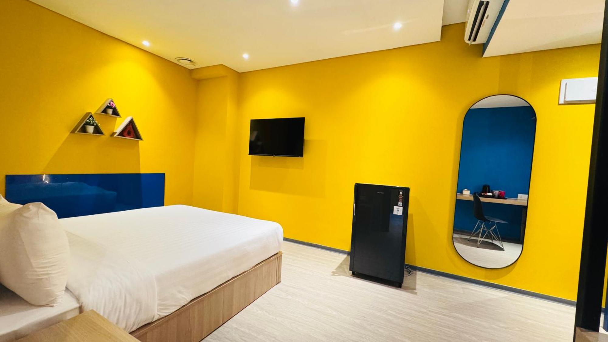 Yellow Bee Resort Cililitan Jakarta Ngoại thất bức ảnh