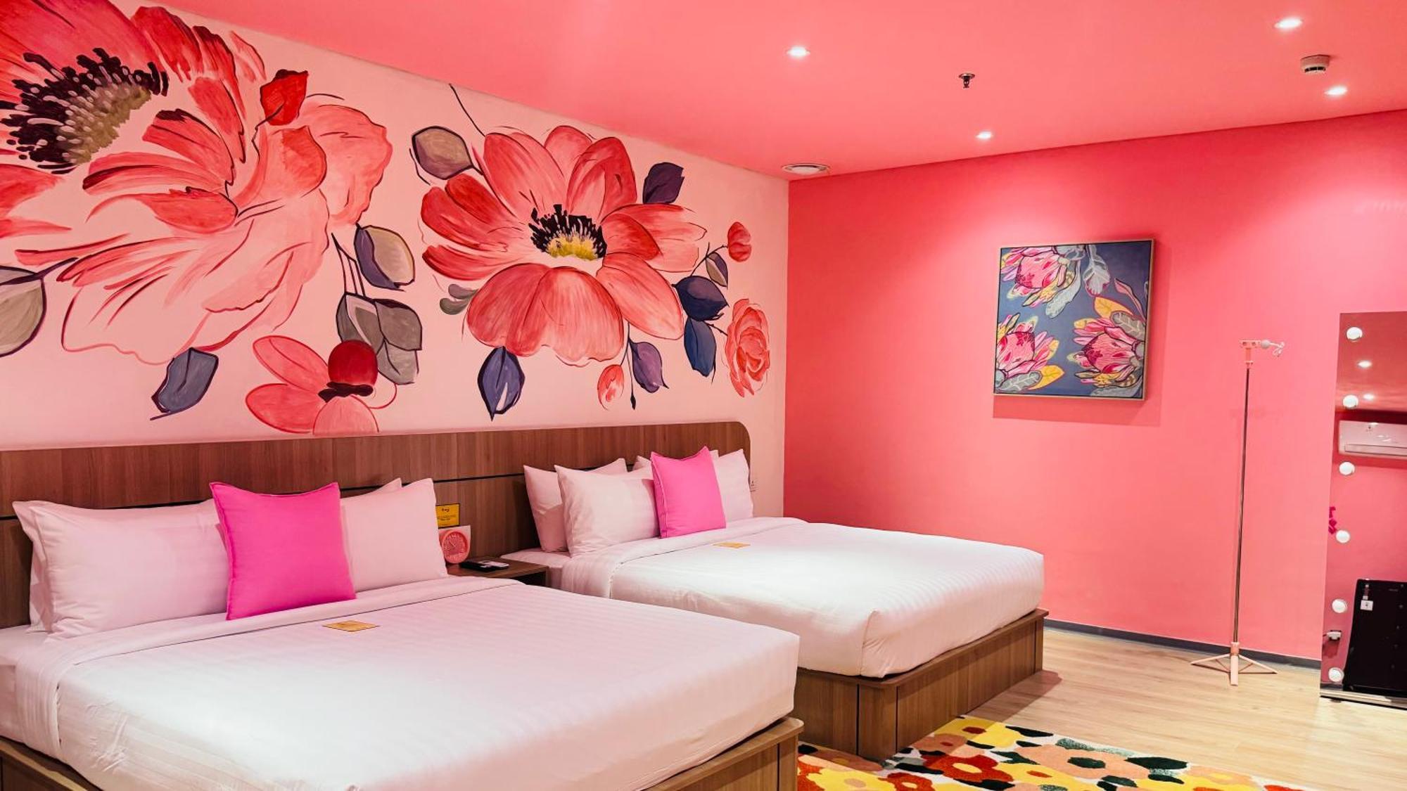 Yellow Bee Resort Cililitan Jakarta Ngoại thất bức ảnh