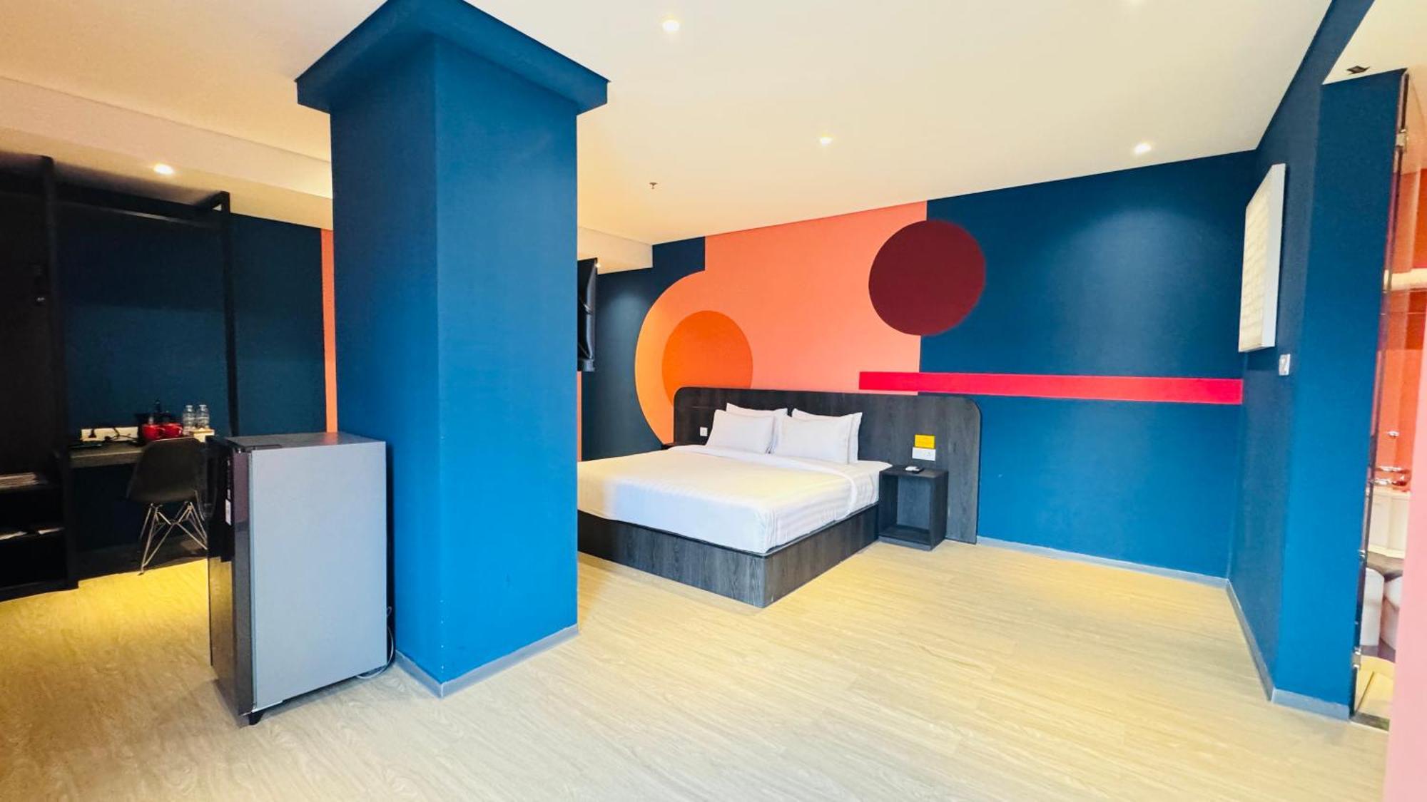 Yellow Bee Resort Cililitan Jakarta Ngoại thất bức ảnh