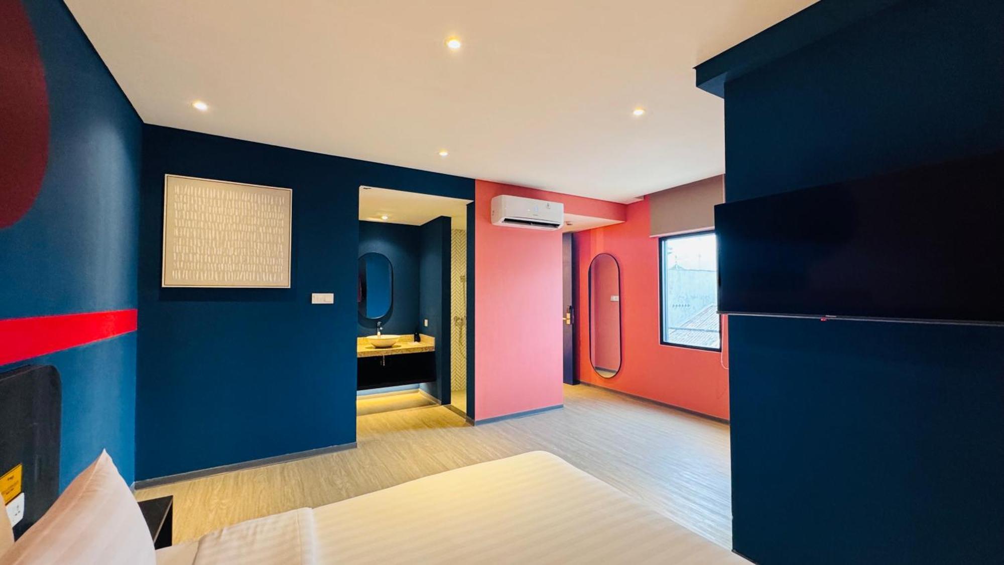 Yellow Bee Resort Cililitan Jakarta Ngoại thất bức ảnh